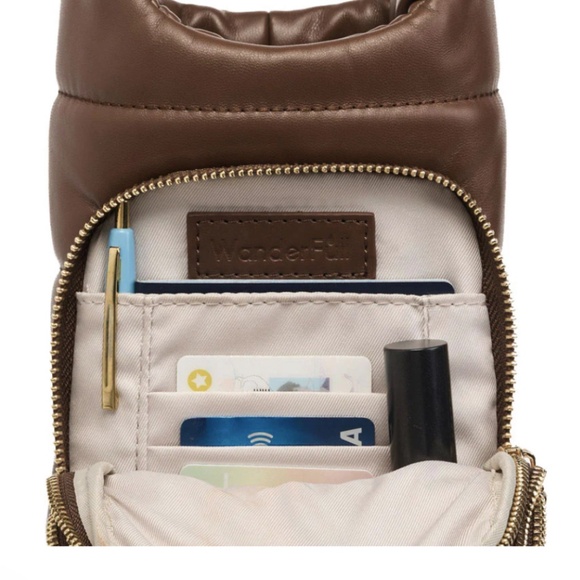 NWT Wanderfull Brown Vegan Leather Hydro Bag with additional 23 1/2 Inch Strap - Picture 2 of 7